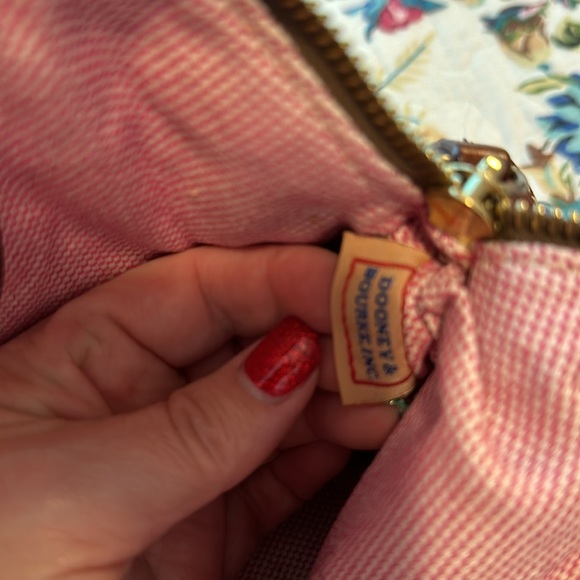 Dooney and Bourke GUC k6998671 - Picture 8 of 9